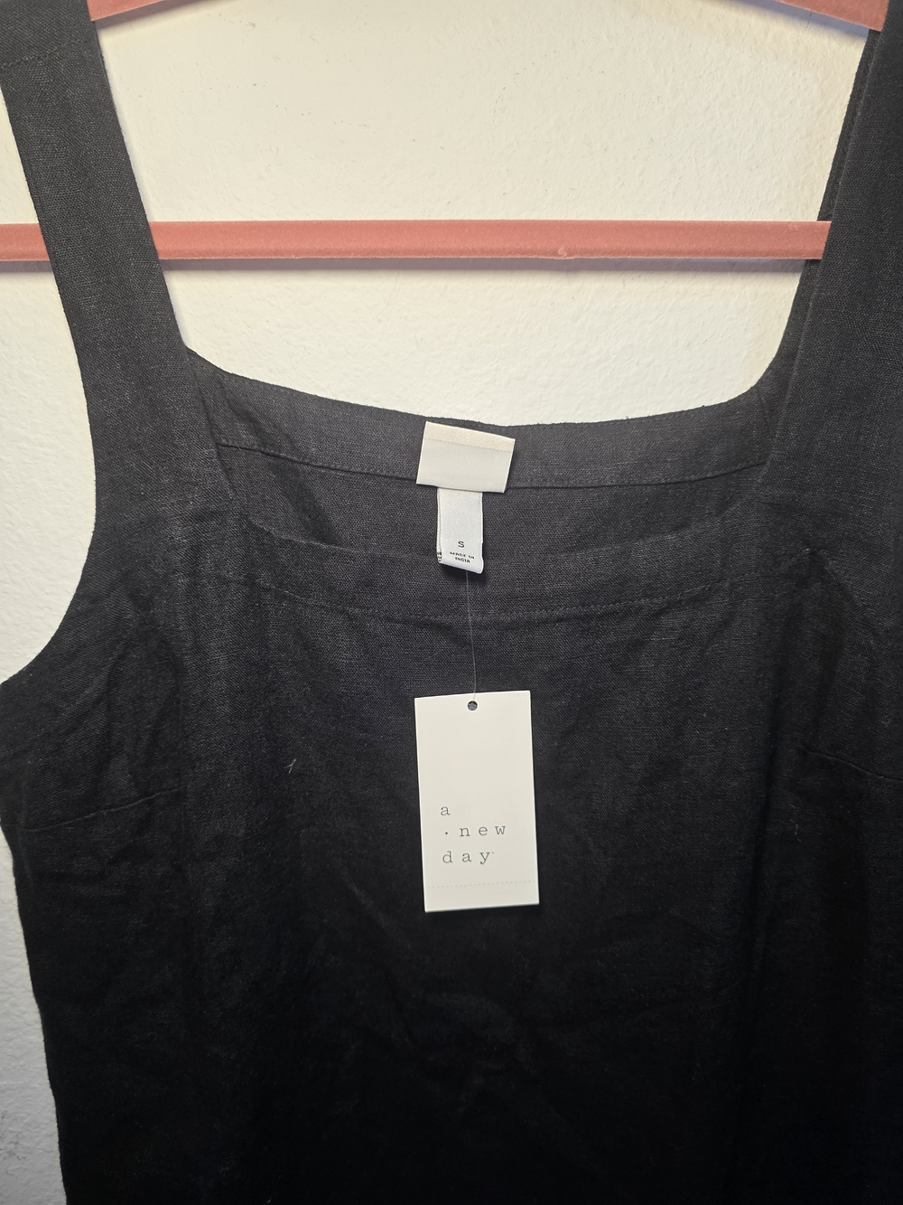 A new day Black Square Neck Tank with Wide Straps Small - Picture 2 of 4